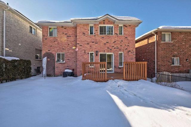 3 Hawkins Dr, House detached with 4 bedrooms, 3 bathrooms and 6 parking in Barrie ON | Image 7