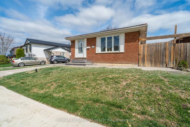 135 Gordon Drummond Ave, House detached with 2 bedrooms, 2 bathrooms and 4 parking in Hamilton ON | Image 12