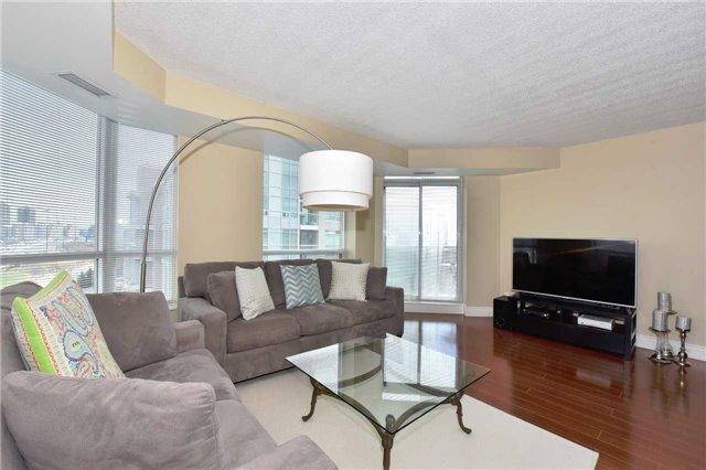 1004 - 190 Manitoba St, Condo with 2 bedrooms, 2 bathrooms and 2 parking in Toronto ON | Image 3