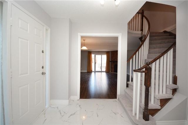 5284 Richborough Dr, House attached with 4 bedrooms, 5 bathrooms and 5 parking in Mississauga ON | Image 5