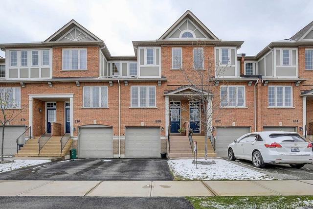 880 Scollard Crt, Townhouse with 2 bedrooms, 2 bathrooms and 3 parking in Mississauga ON | Image 23