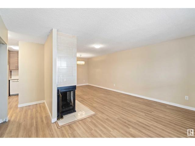 135 Surrey Gd Nw, House attached with 2 bedrooms, 1 bathrooms and null parking in Edmonton AB | Image 8