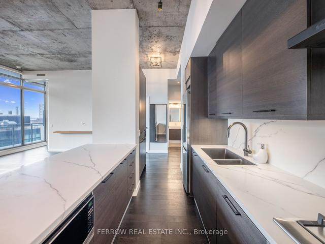 ph905 - 90 Broadview Ave, Condo with 2 bedrooms, 2 bathrooms and 1 parking in Toronto ON | Image 4