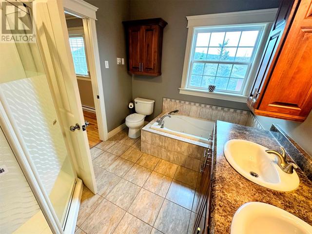 6 Parkside Crescent, House detached with 4 bedrooms, 3 bathrooms and null parking in Clarenville NL | Image 12