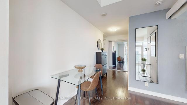 6511 - 14 York St, Condo with 1 bedrooms, 1 bathrooms and 0 parking in Toronto ON | Image 11