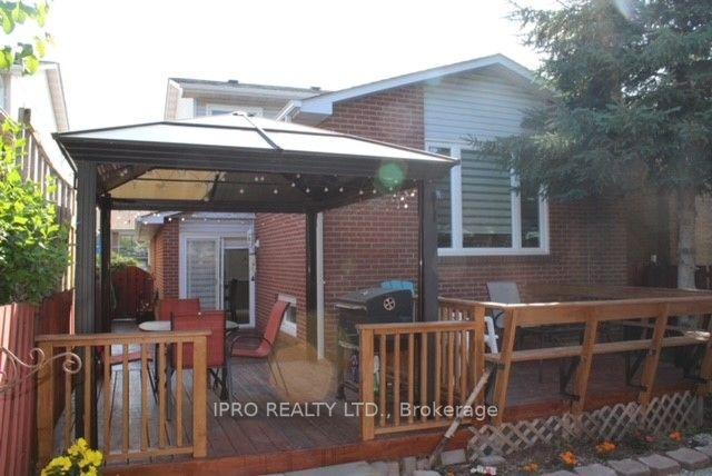 89 Simmons Blvd, House detached with 3 bedrooms, 3 bathrooms and 3 parking in Brampton ON | Image 13
