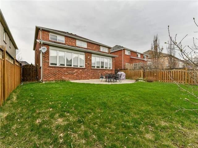 75 Medland Ave, House detached with 4 bedrooms, 3 bathrooms and 2 parking in Whitby ON | Image 19