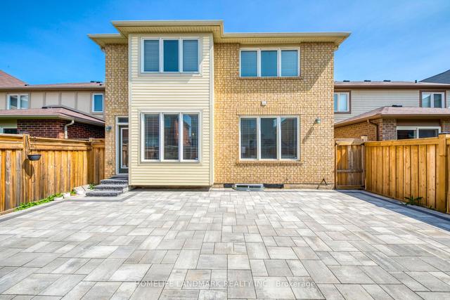 397 Leiterman Dr N, House detached with 4 bedrooms, 3 bathrooms and 2 parking in Milton ON | Image 21