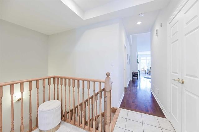 3 Wave Hill Way, Townhouse with 2 bedrooms, 3 bathrooms and 2 parking in Markham ON | Image 10