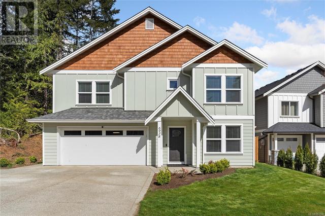 6938 Ridgecrest Rd, House detached with 6 bedrooms, 3 bathrooms and 4 parking in Sooke BC | Image 2