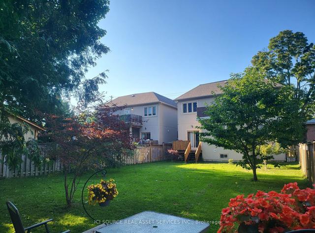 374 Beechgrove Dr, House detached with 4 bedrooms, 5 bathrooms and 3.5 parking in Toronto ON | Image 12
