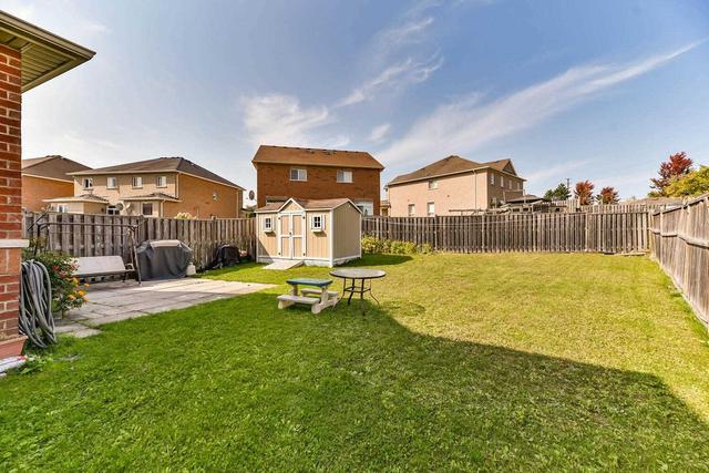 38 Calm Waters Cres, House semidetached with 3 bedrooms, 4 bathrooms and 3 parking in Brampton ON | Image 22