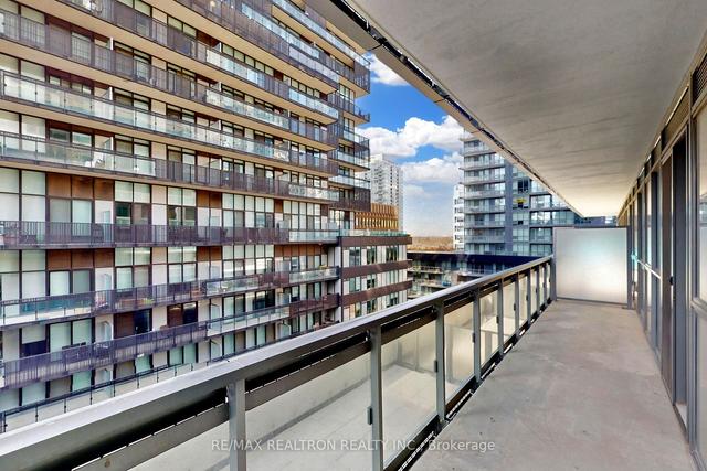 606 - 39 Roehampton Ave, Condo with 2 bedrooms, 2 bathrooms and 0 parking in Toronto ON | Image 17