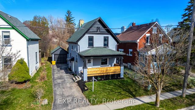178 Kent Ave, House detached with 4 bedrooms, 2 bathrooms and 4 parking in Kitchener ON | Image 1