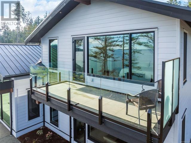 1718 Oak Leaf Dr, House detached with 3 bedrooms, 2 bathrooms and 3 parking in Nanaimo E BC | Image 47