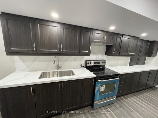 168 Angus Dr, House detached with 2 bedrooms, 1 bathrooms and 0 parking in Ajax ON | Image 7