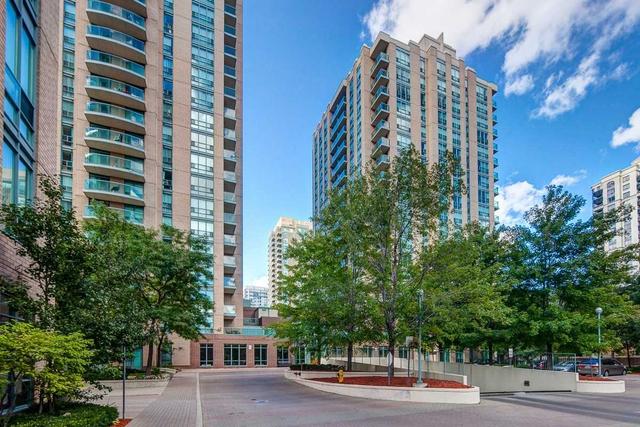 lph 2 - 26 Olive Ave, Condo with 2 bedrooms, 2 bathrooms and 1 parking in Toronto ON | Image 12