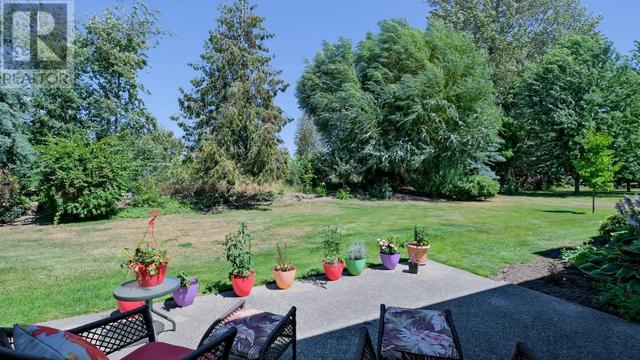 304 - 650 Lexington Drive, House detached with 2 bedrooms, 2 bathrooms and 2 parking in Kelowna BC | Image 4