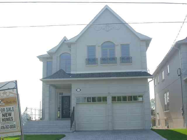 311 Brighton Ave, House detached with 4 bedrooms, 5 bathrooms and 2 parking in Toronto ON | Image 1