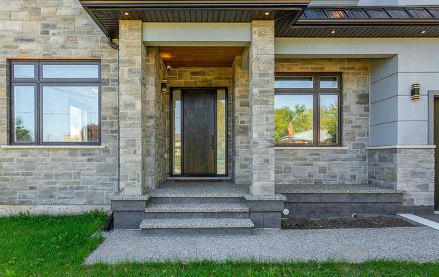 392 Weighton Dr, House detached with 4 bedrooms, 5 bathrooms and 9 parking in Oakville ON | Image 12
