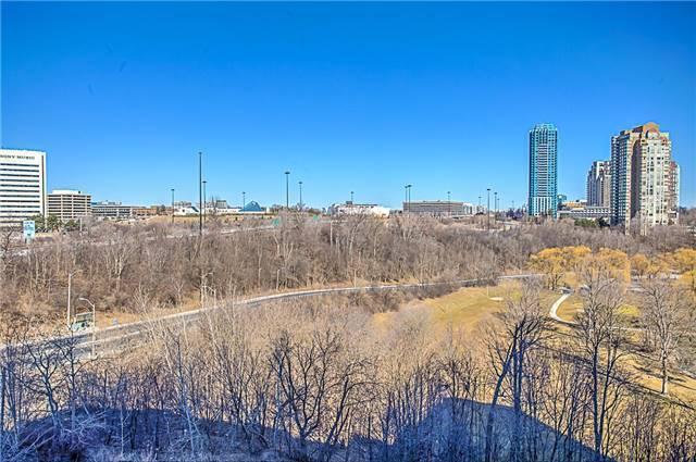 1003 - 10 Edgecliff Gfwy, Condo with 3 bedrooms, 2 bathrooms and 1 parking in Toronto ON | Image 19