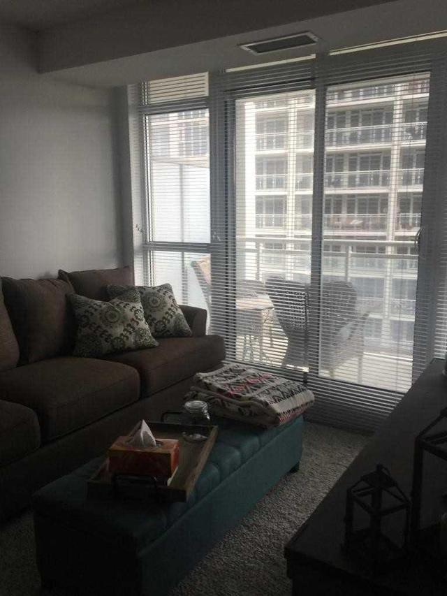 1503 - 35 Bastion St, Condo with 1 bedrooms, 1 bathrooms and 1 parking in Toronto ON | Image 2
