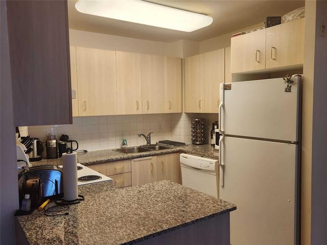 1105 - 105 Victoria St, Condo with 1 bedrooms, 1 bathrooms and 0 parking in Toronto ON | Image 2