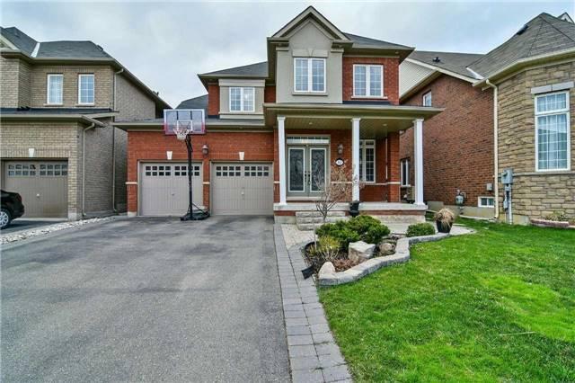 80 Chalkfarm Cres, House detached with 4 bedrooms, 3 bathrooms and 4 parking in Brampton ON | Image 1