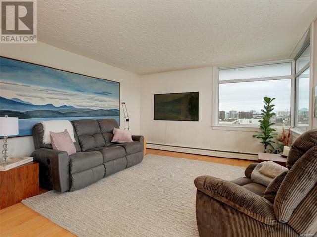 1102 - 250 Douglas St, Condo with 2 bedrooms, 1 bathrooms and null parking in Victoria BC | Image 11