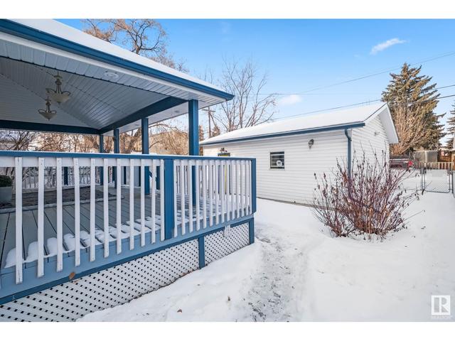 7326 111 Av Nw, House detached with 4 bedrooms, 2 bathrooms and null parking in Edmonton AB | Image 34