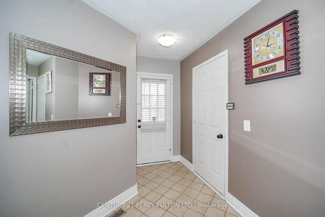 1525 Sturgeon Crt, House detached with 4 bedrooms, 4 bathrooms and 4 parking in Pickering ON | Image 34