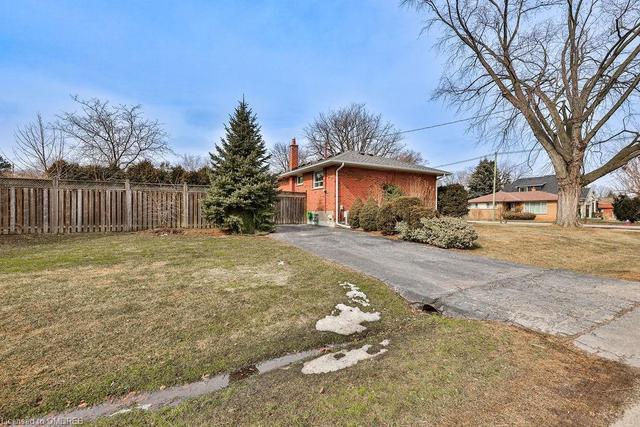 480 Lees Lane, House detached with 3 bedrooms, 1 bathrooms and 2 parking in Oakville ON | Image 18
