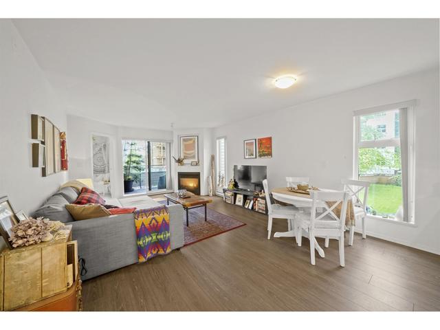 209 - 2915 Glen Drive, Condo with 2 bedrooms, 1 bathrooms and null parking in Coquitlam BC | Card Image
