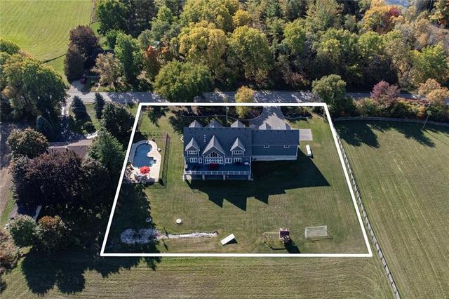 6630 Concession 1 Road, House detached with 6 bedrooms, 3 bathrooms and 5 parking in Puslinch ON | Card Image