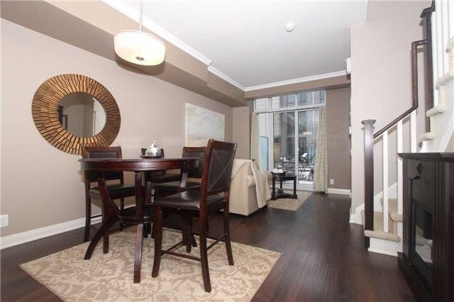 th-42 - 23 Valhalla Inn Rd S, Townhouse with 3 bedrooms, 3 bathrooms and 1 parking in Toronto ON | Image 4