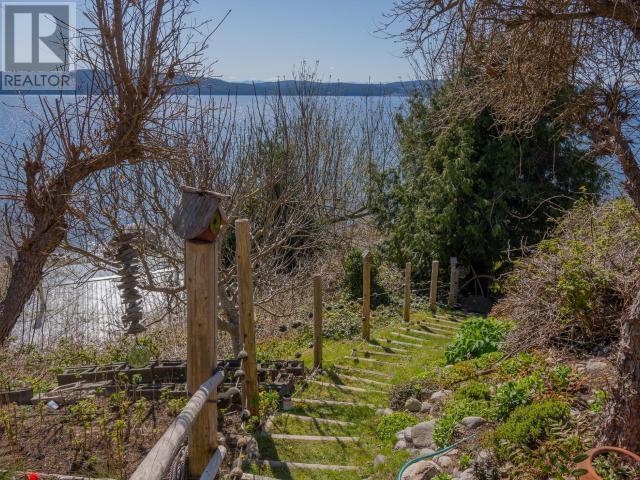 8863 Stark Road, House detached with 4 bedrooms, 2 bathrooms and 3 parking in Powell River B BC | Image 62