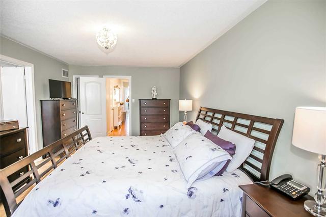 37 Sarno St, House semidetached with 3 bedrooms, 4 bathrooms and 3 parking in Vaughan ON | Image 16