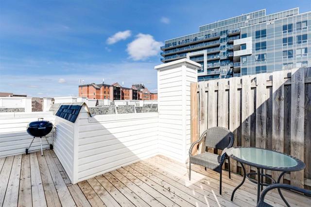 605 - 12 Sudbury St, Townhouse with 2 bedrooms, 1 bathrooms and 1 parking in Toronto ON | Image 13