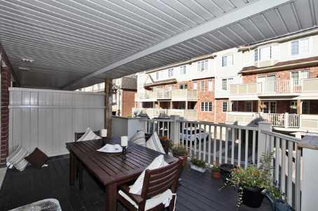 1 - 575 Dundas St W, Townhouse with 2 bedrooms, 2 bathrooms and 2 parking in Mississauga ON | Image 9
