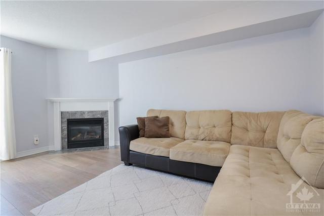 229 Gershwin Private, Townhouse with 2 bedrooms, 2 bathrooms and 2 parking in Ottawa ON | Image 10