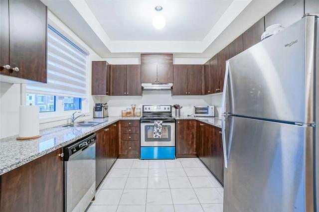 28 Coxhead Lane, House attached with 3 bedrooms, 3 bathrooms and 2 parking in Ajax ON | Image 4