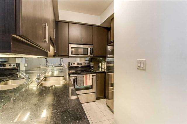 2102 - 50 Absolute Ave, Condo with 2 bedrooms, 2 bathrooms and 1 parking in Mississauga ON | Image 8