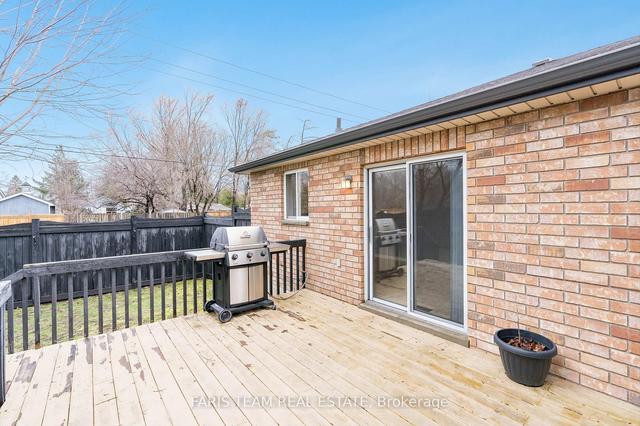 2 Wallwins Way, House detached with 2 bedrooms, 1 bathrooms and 6 parking in Barrie ON | Image 10