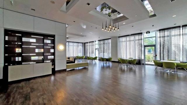 1607 - 7890 Bathurst St, Condo with 2 bedrooms, 2 bathrooms and 1 parking in Vaughan ON | Image 21