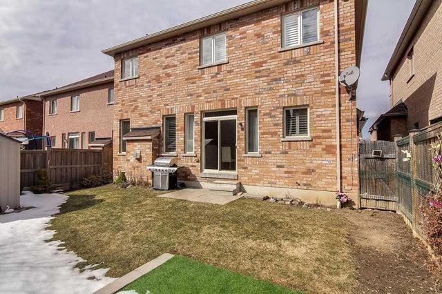 27 Durhamview Cres, House detached with 4 bedrooms, 3 bathrooms and 2 parking in Whitchurch Stouffville ON | Image 23