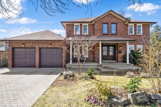 22 Chelmsford Ave, House detached with 4 bedrooms, 4 bathrooms and 6 parking in Toronto ON | Image 35