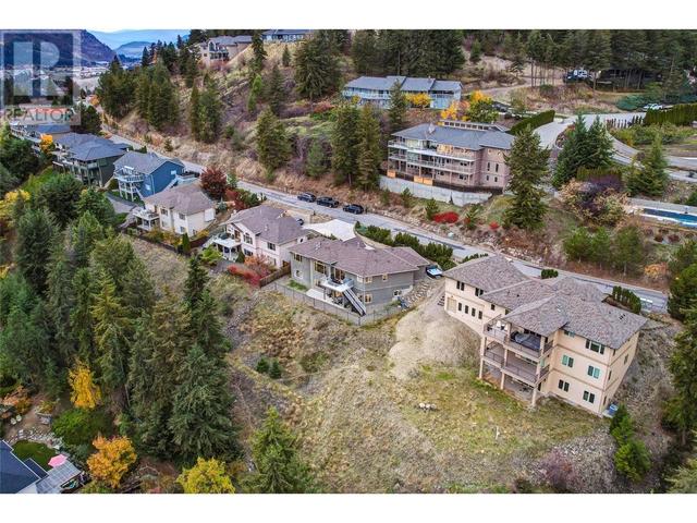1007 Aurora Heights, House detached with 6 bedrooms, 3 bathrooms and 2 parking in West Kelowna BC | Image 65