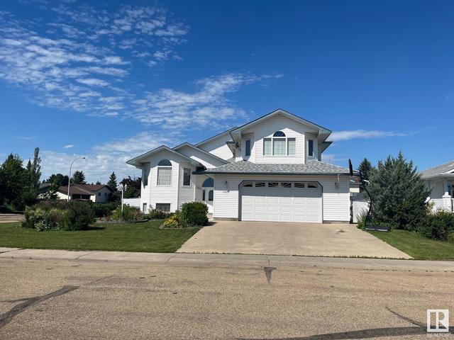 4202 47 St, House detached with 5 bedrooms, 4 bathrooms and null parking in Vegreville AB | Image 40