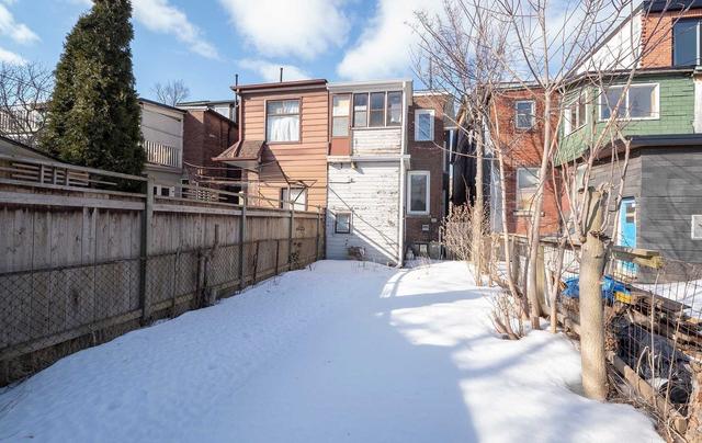 main/bs - 775 Markham St, House detached with 1 bedrooms, 1 bathrooms and 0 parking in Toronto ON | Image 5