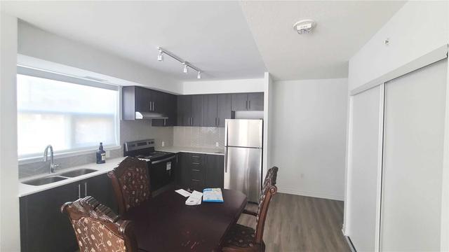 121 - 1 Falaise Rd, Condo with 2 bedrooms, 2 bathrooms and 1 parking in Toronto ON | Image 14